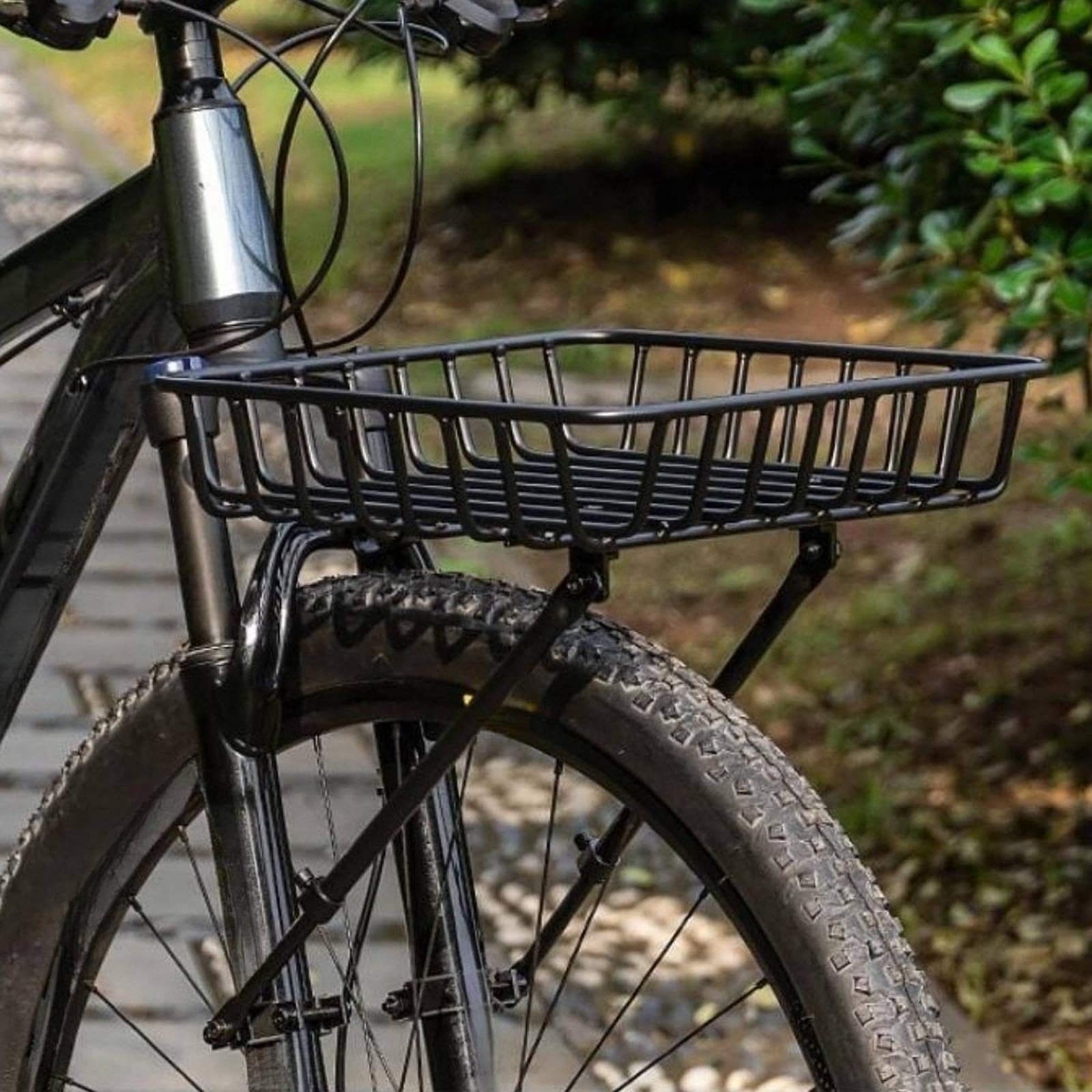 Aluminiowy koszyk przedni na r – Cycling Commuting recenzja i cena